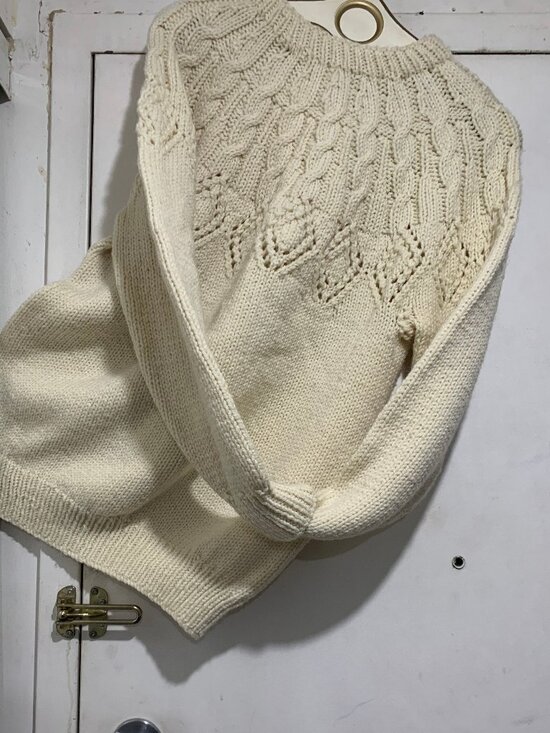 HAND-KNIT WOOL CASUAL SWEATERS SIZE S/M - Picture 9 of 9